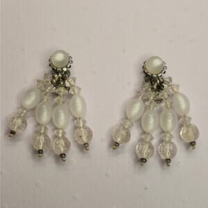 Vintage Mid Century Clear Crystal Beaded Chandelier Dangle Clip On Earrings